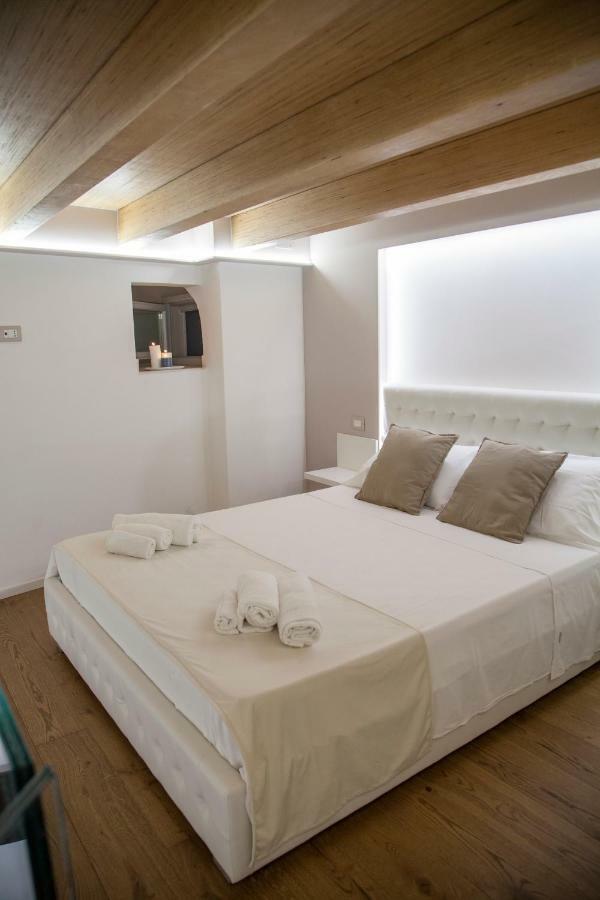 Le Dimore Di Puglia - Palazzo Pinto Monopoli Exterior photo